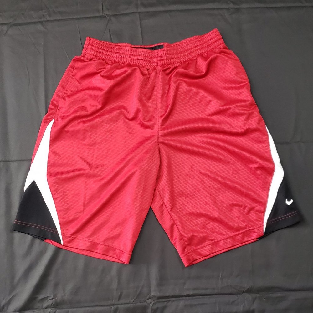 Nike Men’s Red, Black & White Basketball Shorts Large